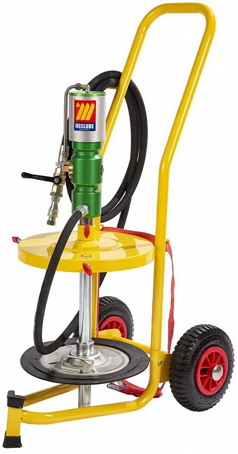 Keskmäärdepritsi kompl, ämbrile, 18-30 kg, 260-320 mm, survepl, 310 mm, kaas 320 mm, käru, pneu