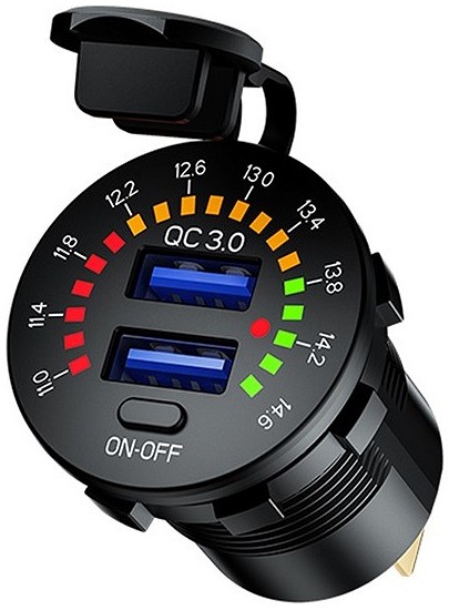 Voltmeeter + 2XUSB laadija 3.0 A 12 V lülitiga, süvistatav