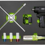 7-OS. REHVITÖÖRIISTADE KOMPLEKT PU-PANEELIS JBM