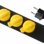 KONTORI PIKENDUSJUHE KUMM 4 PESA 2M 3X1.5MM2 MUST